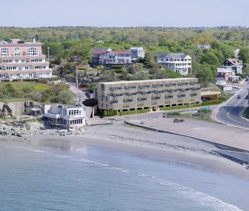 ph3-120 Nantasket Ave, Hull, MA, 02045-3258 | Card Image