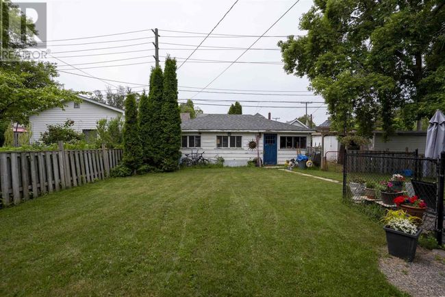 603 Marks St S, Home with 3 bedrooms, 2 bathrooms and null parking in Thunder Bay ON | Image 26