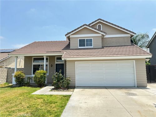 1841 Curtis St, Loma Linda, CA, 92354-1790 | Card Image