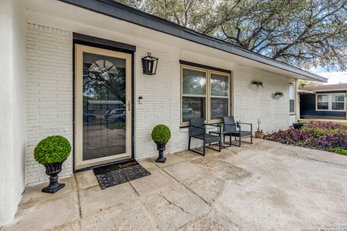 311 Haverford Dr, San Antonio, TX, 78217-5706 | Card Image