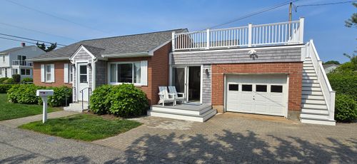 24 W Shore Dr, Old Saybrook, CT, 06475-2734 | Card Image