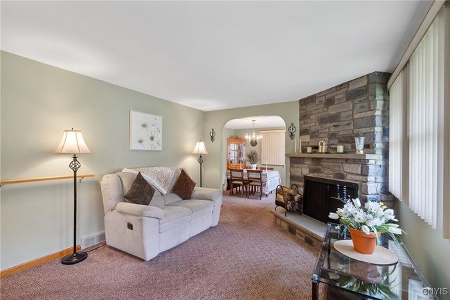 Living Room | Image 6