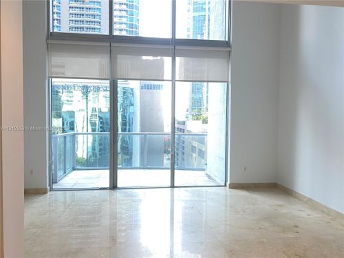 apt-1009-1060 Brickell Ave, Miami, FL, 33131-3917 | Card Image