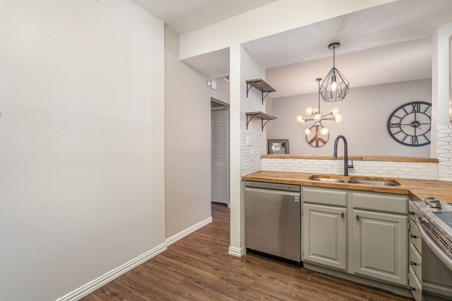 APT-22D - 5757 E University Blvd, Condo with 2 bedrooms, 2 bathrooms and null parking in Dallas TX | Image 11