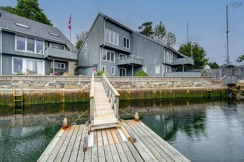 353 1 Shore Dr, Bedford, NS, B4A | Card Image