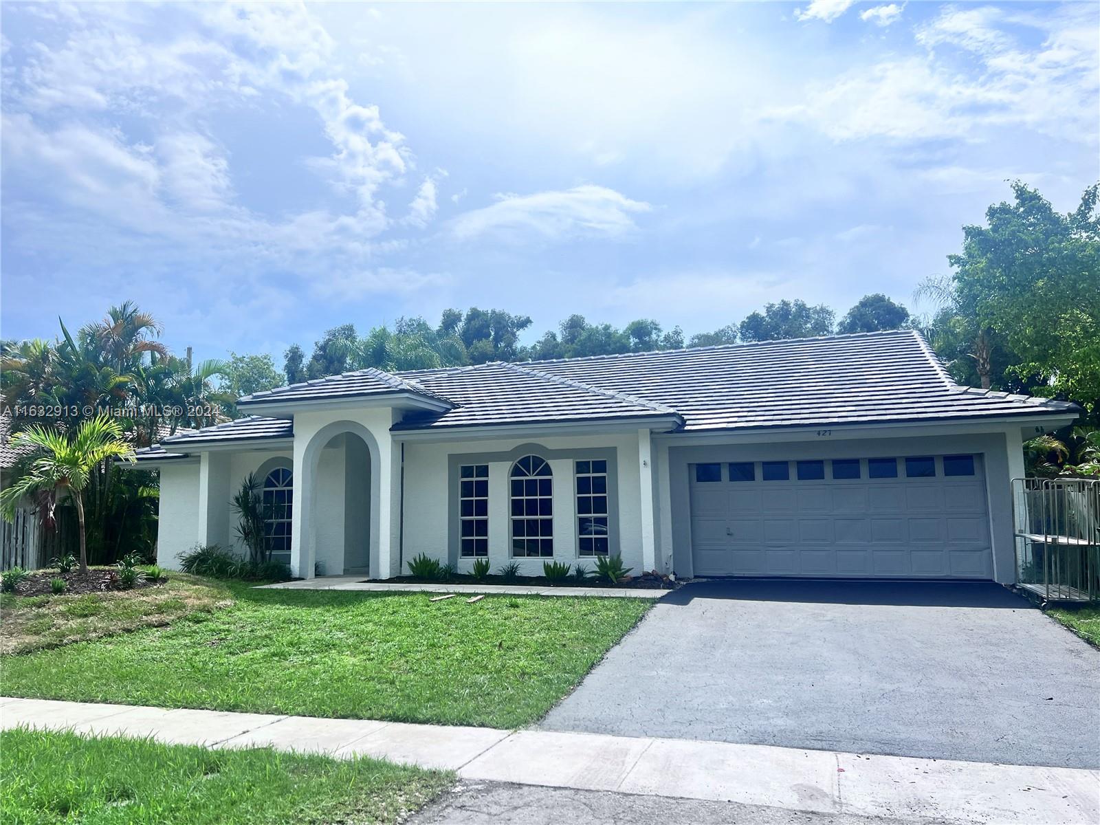 169th Ter, Weston, FL 33326