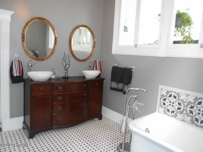 601 Saint Patrick St, House other with 5 bedrooms, 4 bathrooms and null parking in Tarboro NC | Image 29