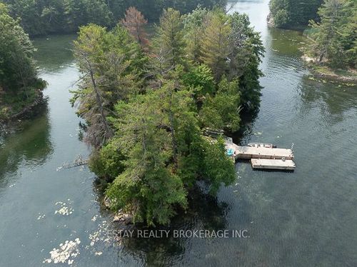 1 Island 60, Lansdowne, ON, K0E1L0 | Card Image