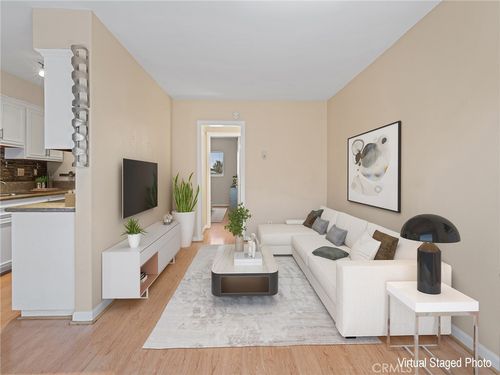 412-335 Cedar Ave, Long Beach, CA, 90802-2244 | Card Image