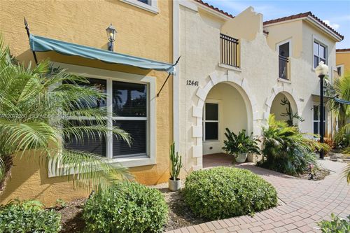 12441 Nw 18th Ct, Pembroke Pines, FL, 33028-2629 | Card Image