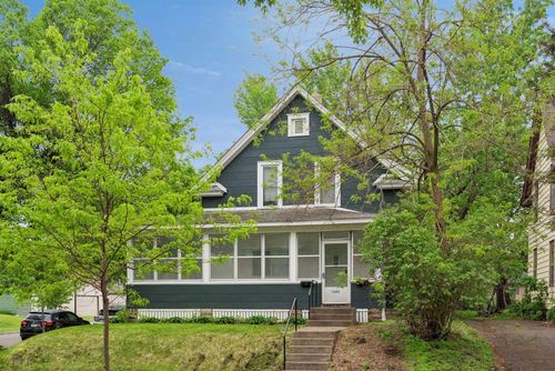 1282 Hewitt Ave, Saint Paul, MN, 55104-1423 | Card Image