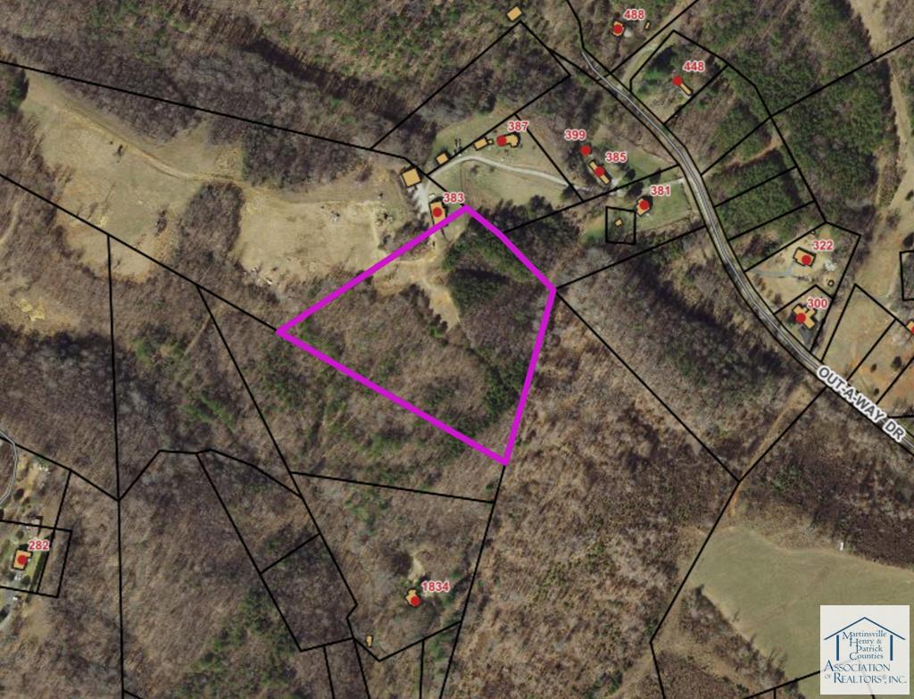 Land in Bassett 3