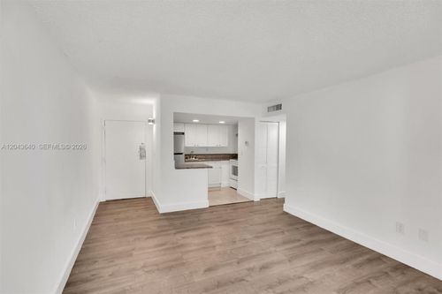 201-4335 Nw South Tamiami Canal Dr, Miami, FL, 33126-1486 | Card Image