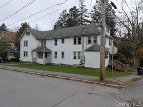 31 Saint Pauls Pl, Liberty, NY, 12754-4715 | Card Image