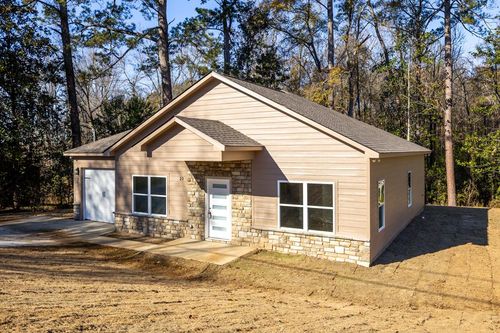 22 Grace Rd, Phenix City, AL, 36870-7122 | Card Image