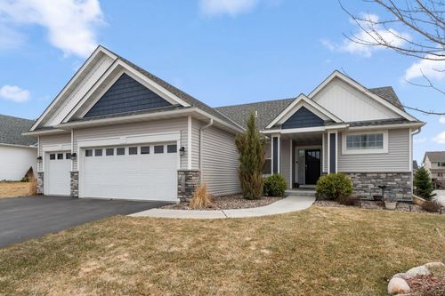 15672 Fairchild Way, Apple Valley, MN, 55124-5354 | Card Image