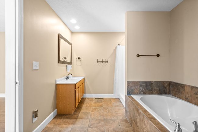 497 Beeker Rd, House other with 4 bedrooms, 4 bathrooms and 4 parking in Pembroke KY | Image 31