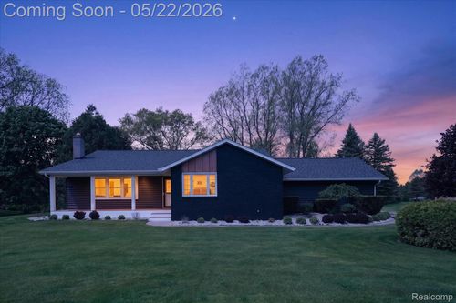 12192 Overlook Dr, Fenton, MI, 48430-2592 | Card Image