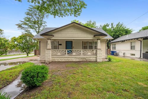 437 S Clifton Ave, Wichita, KS, 67218-1106 | Card Image