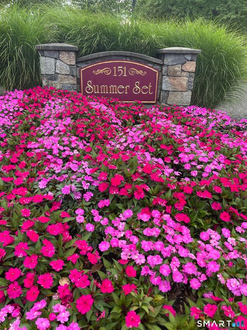 60-151 Shelter Rock Rd, Danbury, CT, 06810-7075 | Card Image