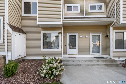 182-60 Old Town Rd, Vernon, CT, 06066-6400 | Card Image