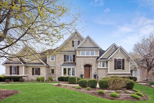 521 River Ridge Drive, St. Charles, IL, 60175 | Card Image