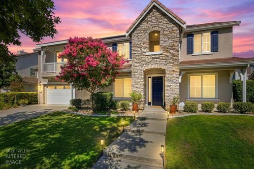 8643 Parada Court, Roseville, CA, 95747 | Card Image