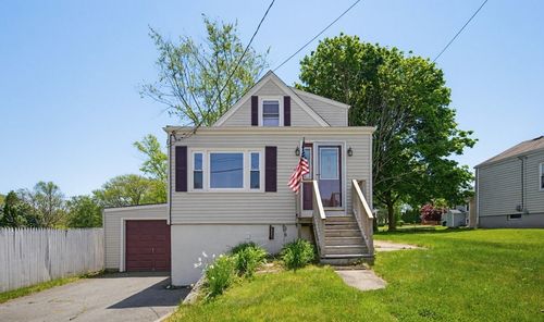 34 Farnum St, Tiverton, RI, 02878-2306 | Card Image