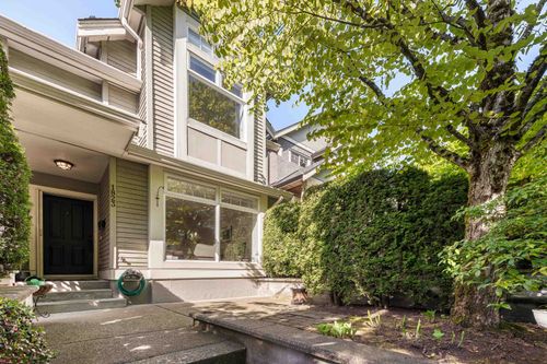 1823 Napier St, Vancouver, BC, V5L2N4 | Card Image