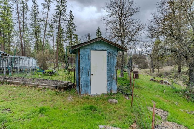 5563 Eagleview Dr, House other with 2 bedrooms, 1 bathrooms and null parking in Mountain Ranch CA | Image 42