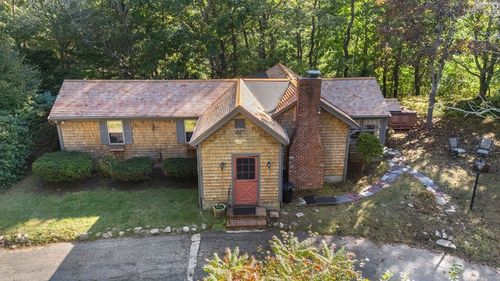 324 Sandwich St, Plymouth, MA, 02360-2131 | Card Image