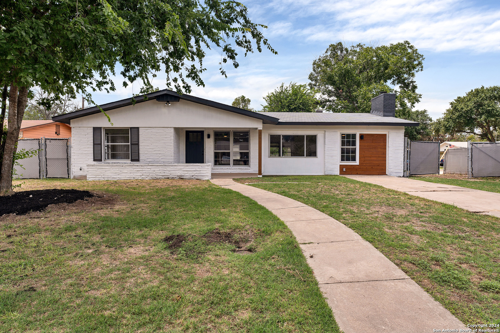 Kirby Dr, San Antonio, TX 78219