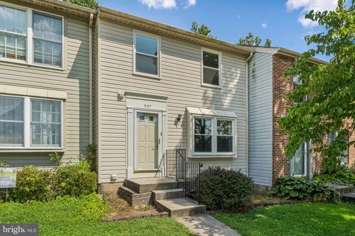 9157 Sheffield Hunt Ct, LORTON, VA, 22079-1889 | Card Image