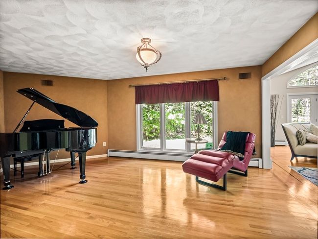 10 Bridle Path Way, House other with 3 bedrooms, 5 bathrooms and 6 parking in Tyngsboro MA | Image 12