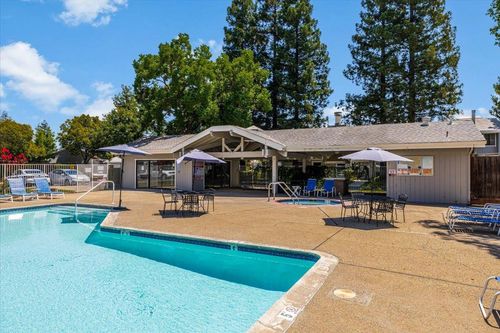 3606 Gold Creek Ln, Sacramento, CA, 95827-3754 | Card Image