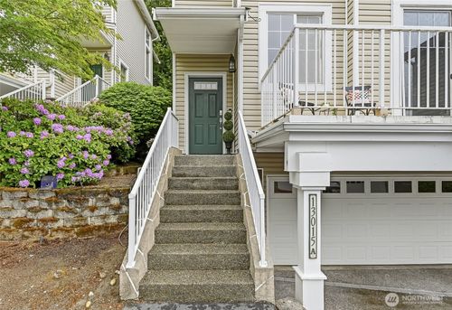 a-13015 Ne 182nd Pl, Bothell, WA, 98011-3371 | Card Image