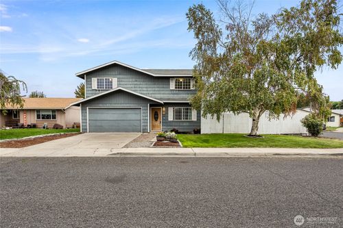 1711 S 66th Ave, Yakima, WA, 98908-2079 | Card Image