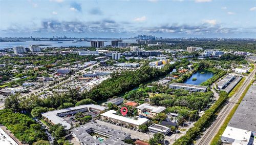 102-1820 Venice Park Dr, North Miami, FL, 33181-1922 | Card Image