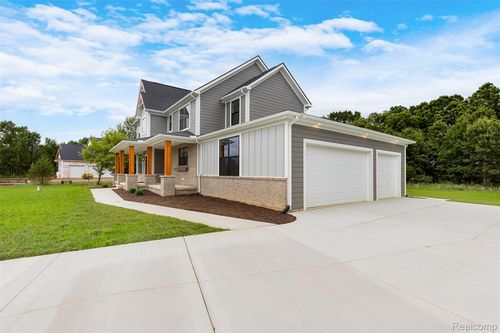 3097 Gecko Trl, Pinckney, MI, 48169-9658 | Card Image