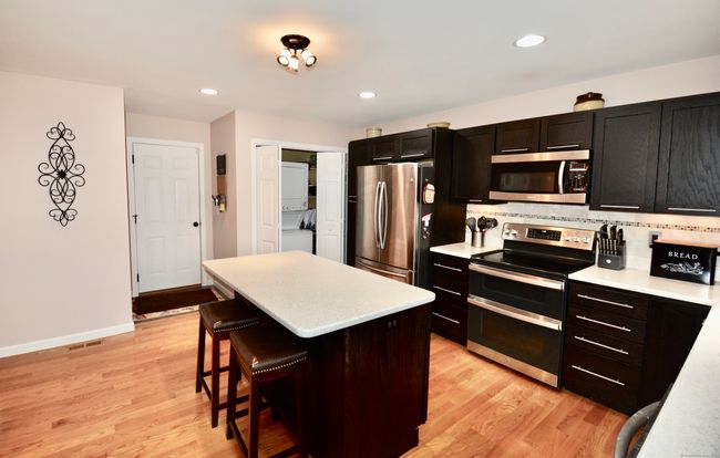 16 Victory Ln, House other with 3 bedrooms, 2 bathrooms and null parking in Willimantic CT | Image 8