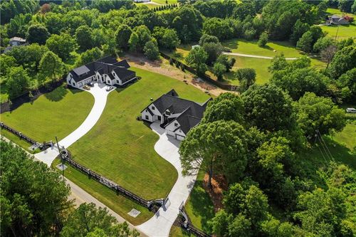 2376 Wall Rd, Monroe, GA, 30656-4989 | Card Image