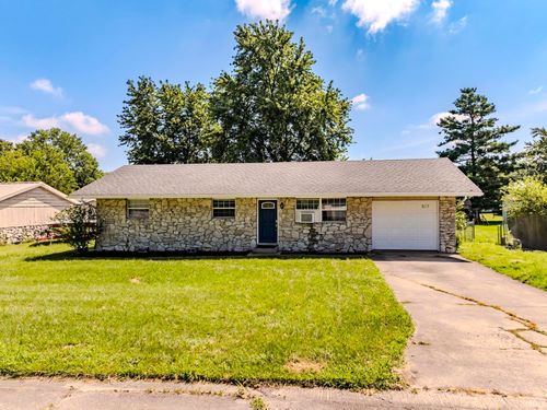 517 Ohio St, Parker City, IN, 47368-9512 | Card Image