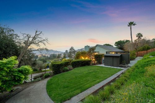 1837 Centro West St, Tiburon, CA, 94920-1909 | Card Image
