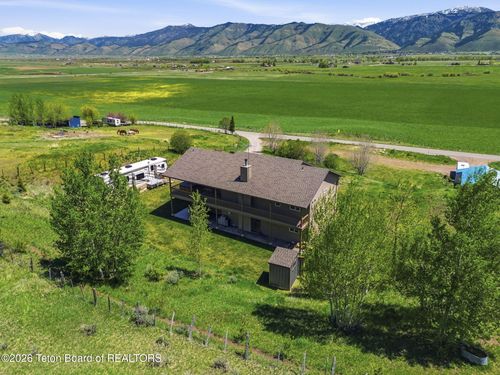 456 Crow Creek Rd, Afton, WY, 83110-9602 | Card Image