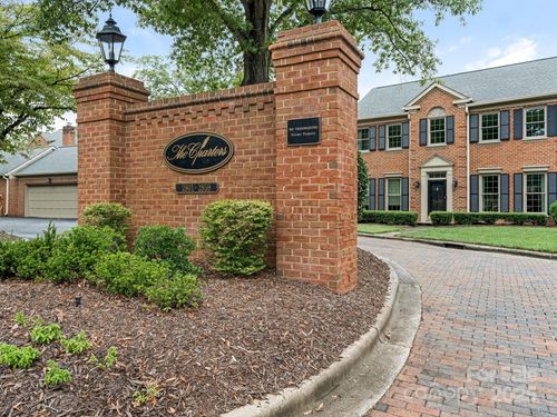 2857 Sharon View Rd, Charlotte, NC, 28210-3301 | Card Image