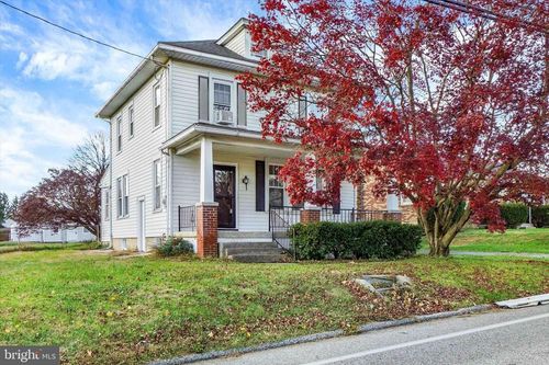 2140 N Sherman St, YORK, PA, 17406-1536 | Card Image