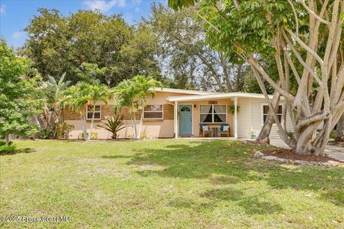 1750 Mosswood Dr, Melbourne, FL, 32935-6077 | Card Image