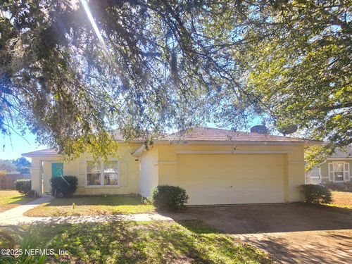 76264 Long Pond Loop, YULEE, FL, 32097-0609 | Card Image