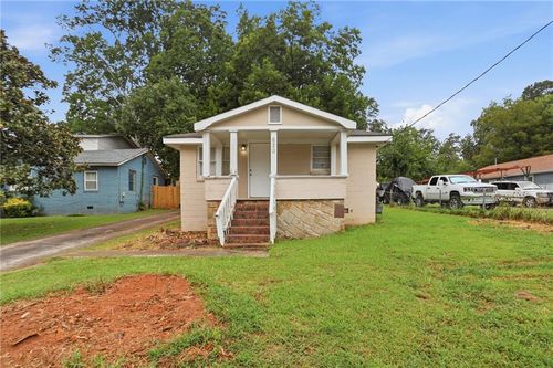 620 Gibbons Dr, Scottdale, GA, 30079-1444 | Card Image