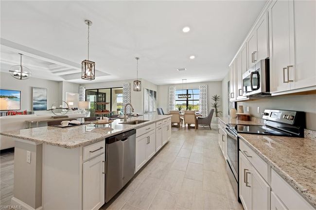 10469 Mineral Ct, House other with 3 bedrooms, 3 bathrooms and 3 parking in NORTH FORT MYERS FL | Image 9